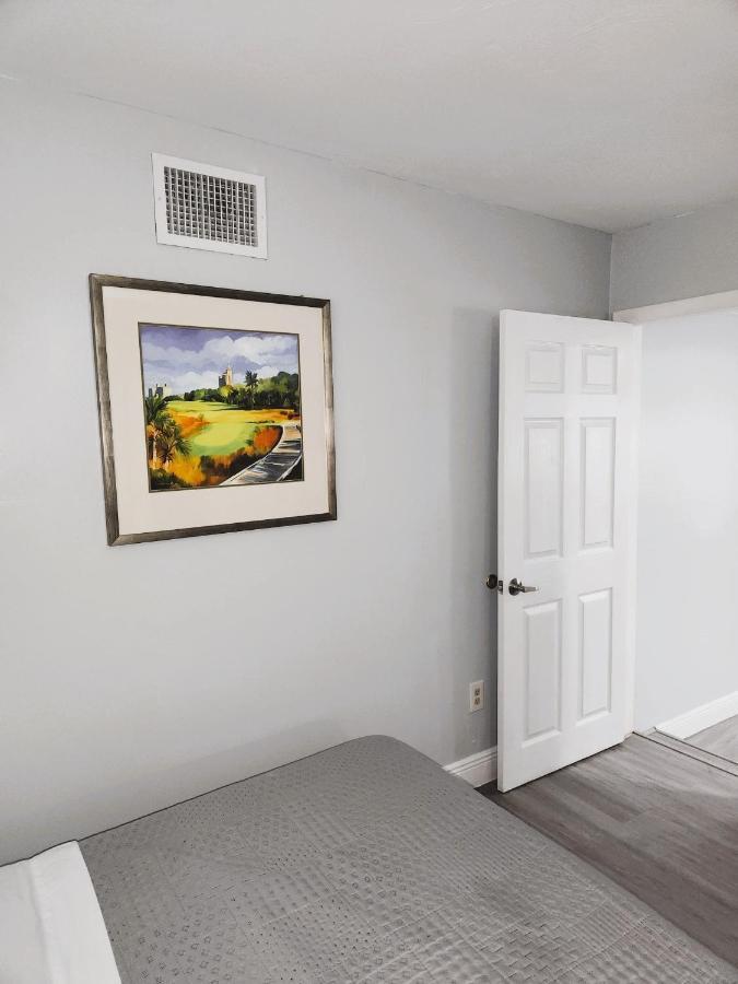 Cheerful Super Suite + 2 Queen + Sofa Bed Minutes From The Airport! Tampa Extérieur photo